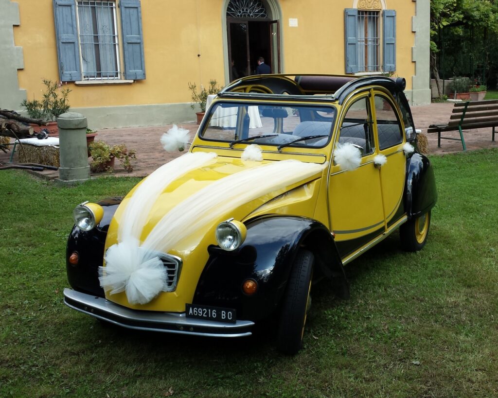 Citroen 2cv Charleston gialla - vettura matrimonio - auto nuziale